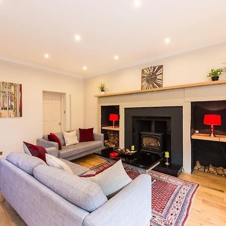 Self Catering , City Centre Apartment With Parking EDI Eksteriør billede